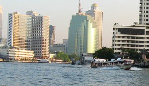 bangkok-rechnoy-tramvay520