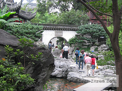 Китай. Сад Юй Юань в Шанхае