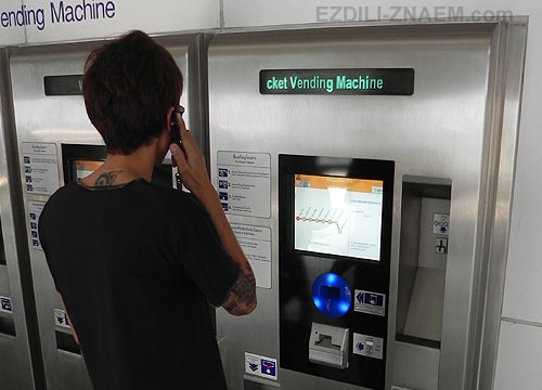 Покупка билетов на метро из аэропорта в Бангкок