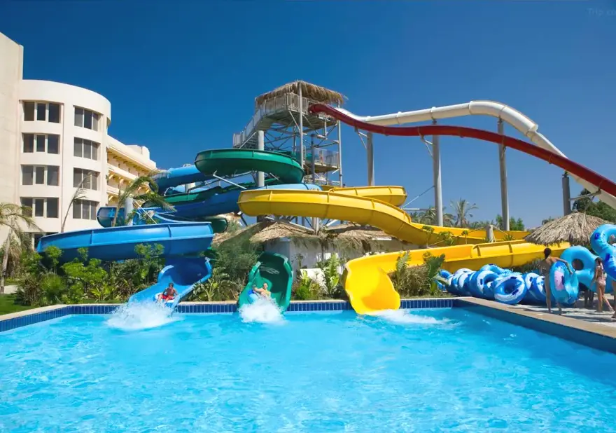 отель с аквапарком Sindbad Club. Хургада
