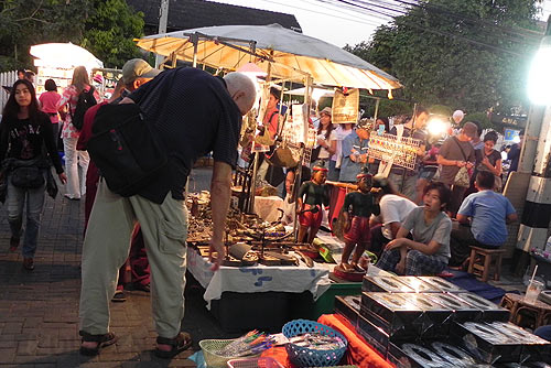 Воскресный рынок в Чангмае