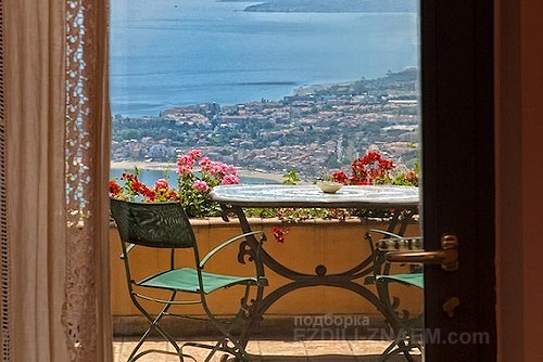 Отель Италии с лучшим видом из окна