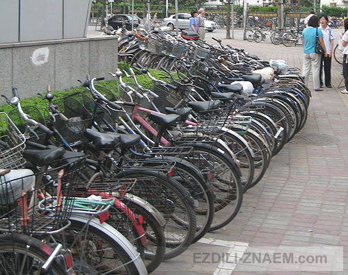Велосипеды на улицах Шанхая