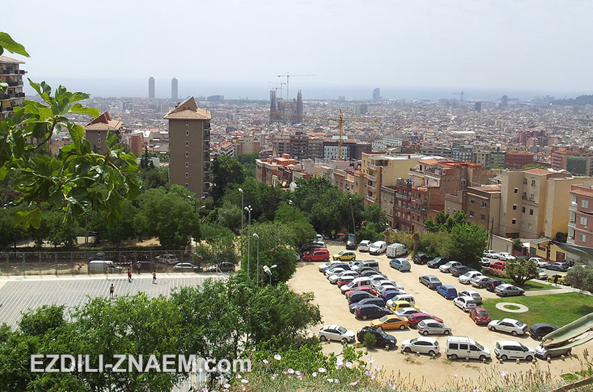улицы в районе Guinardo ведут все выше на гору. Барселона