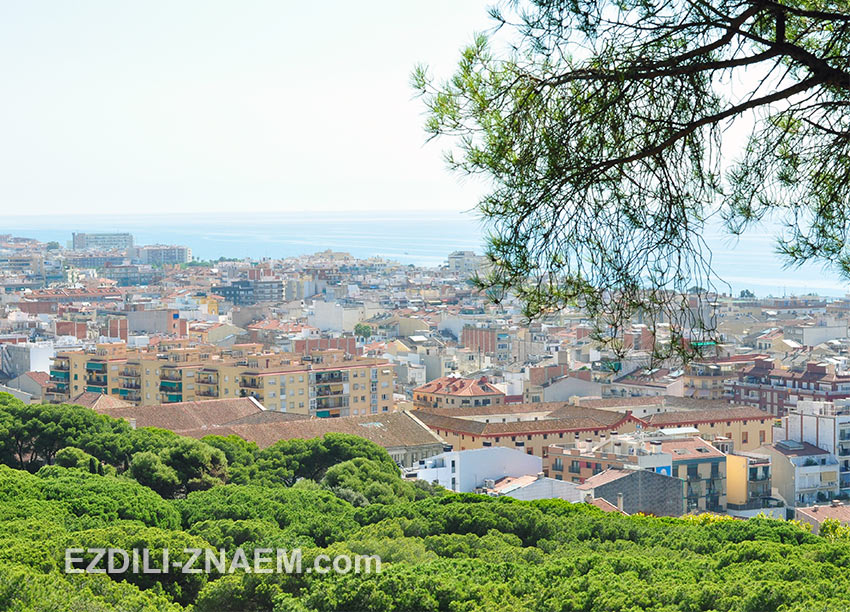 вид на город с горы, Калейя, Испания