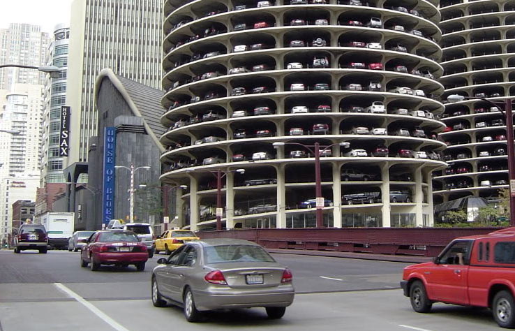 Парковка машин в Чикаго
