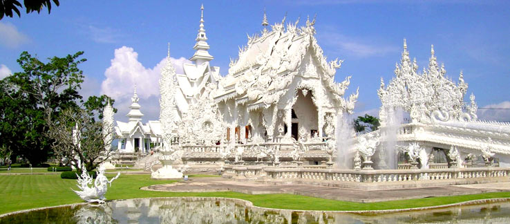 Белый Храм - уникальная достопримечательность Северного Таиланде