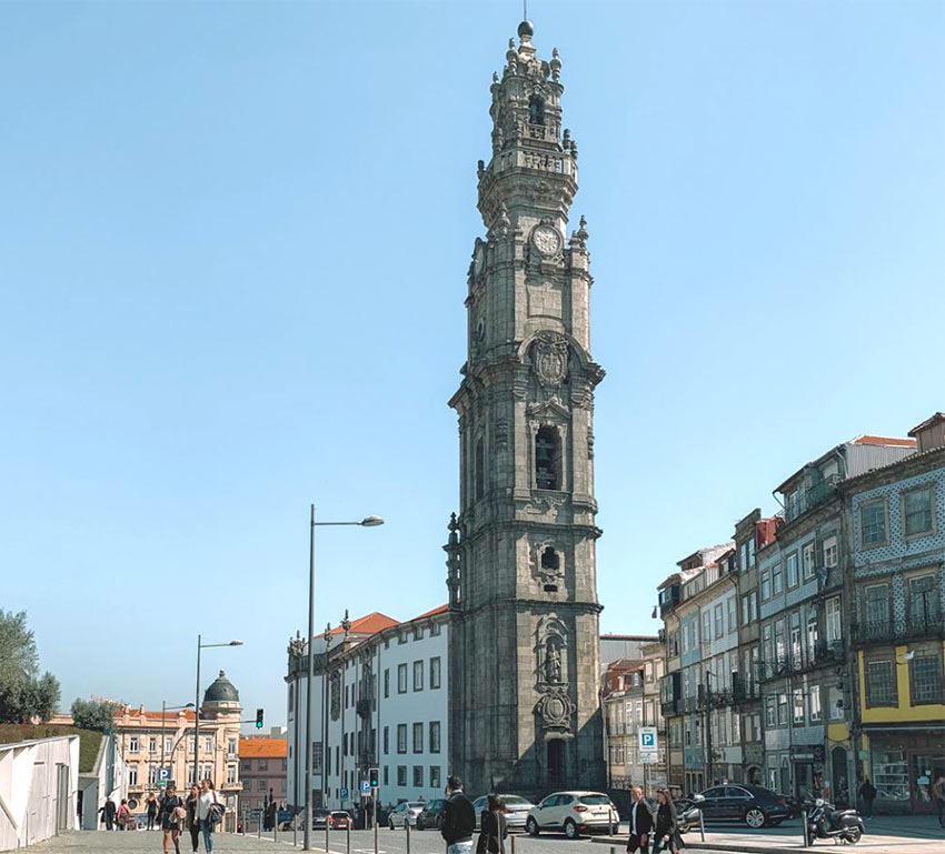 Башня Клерикуш (Clerigos) в Порту