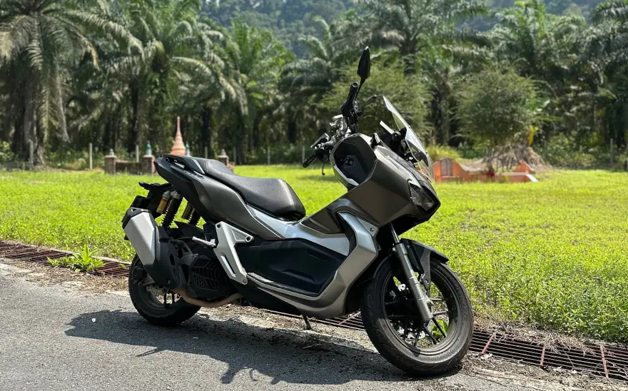 Мотобайк Honda ADV в Таиланде