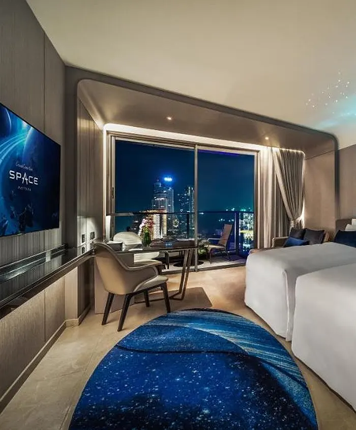 Комната в отеле Grand Centre Point Space в Паттайе