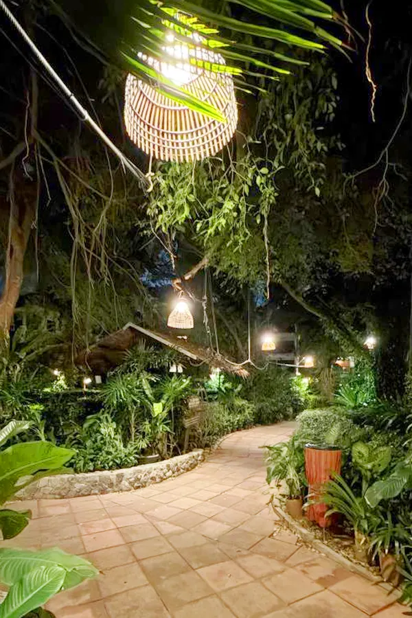 Территория отеля