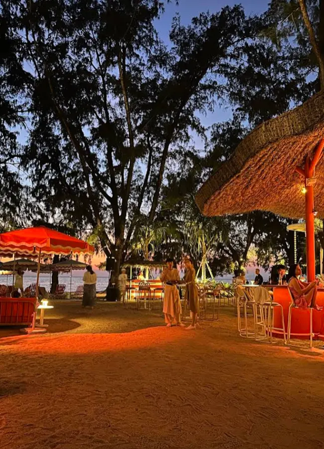 Пляжный клуб отеля The Standard