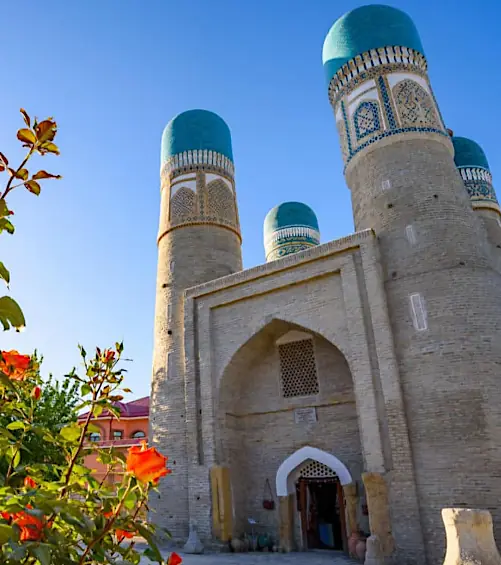 Мечеть Chor-Minor в Бухаре