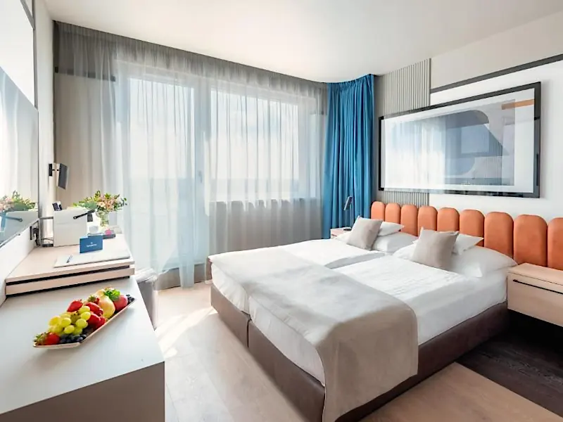 Отель Hunguest Hotel Répce Gold 4*