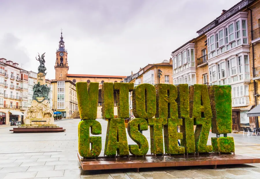 Витория-Гастейс (Vitoria-Gasteiz)