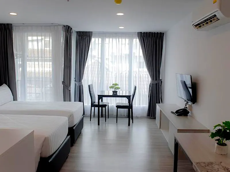 Студия в апарт-отеле The Rizin Hotel